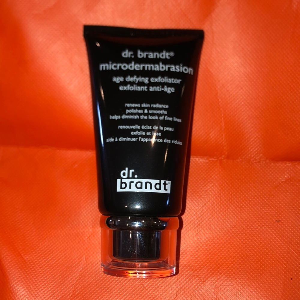 Dr Brandt microdermabrasion 2oz.. NEW